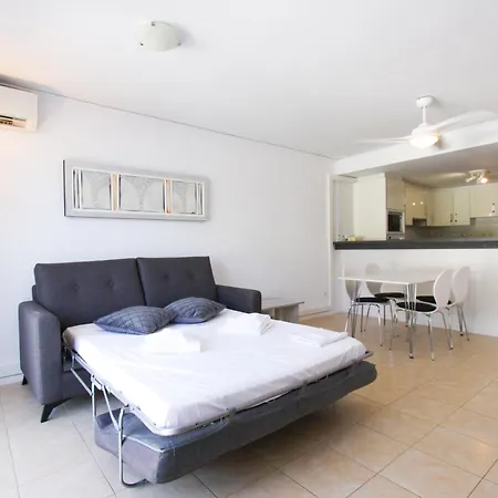 Wake Up By The Sea In Your Cozy Corner