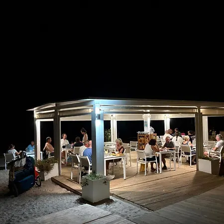 公寓 Wake Up By The Sea In Your Cozy Corner *