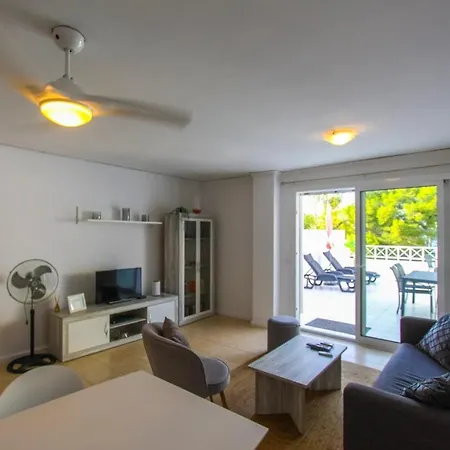 Wake Up By The Sea In Your Cozy Corner Denia