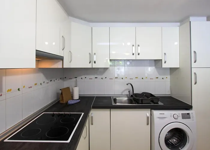 Wake Up By The Sea In Your Cozy Corner Lejlighed *