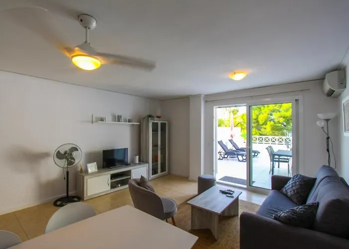 Wake Up By The Sea In Your Cozy Corner Dénia