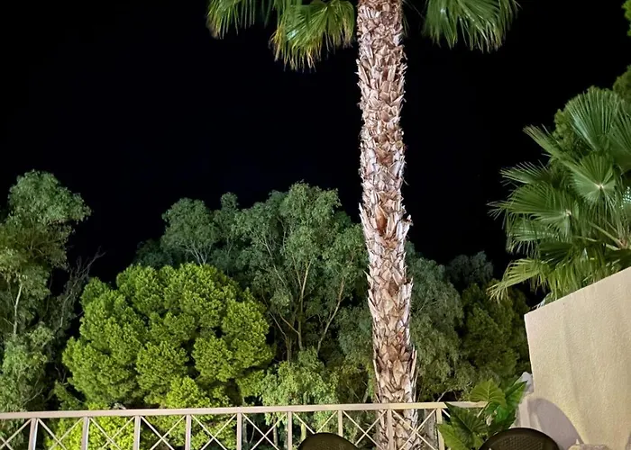 Wake Up By The Sea In Your Cozy Corner Lejlighed